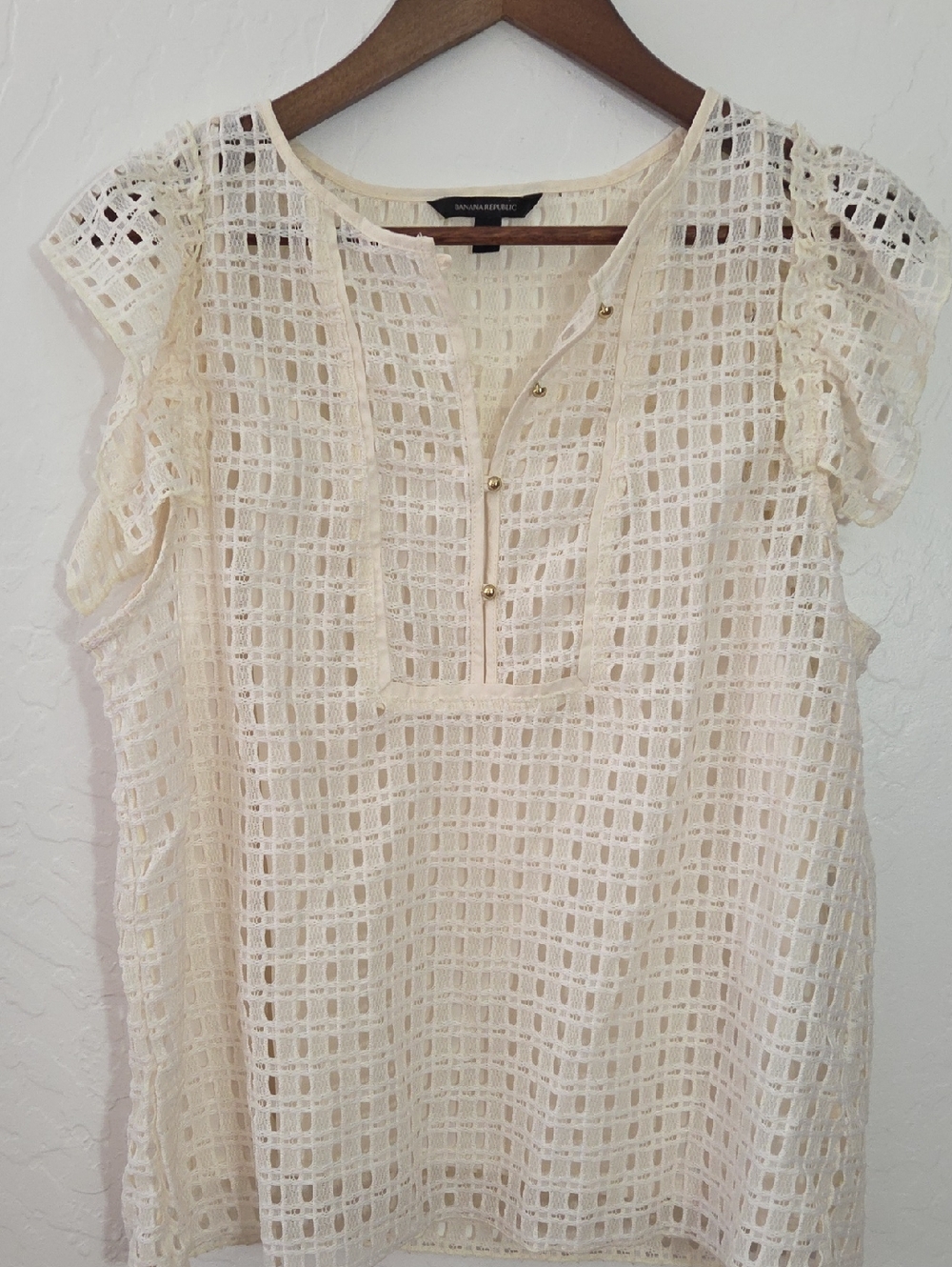 Banana Republic Ivory Open-Weave Lace Blouse - Cami Lined , Adjustable